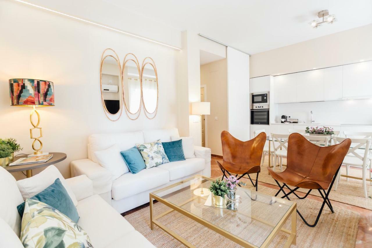 Stylish And Wide- 3Bdr 3Bth- Los Remedios Севилья Экстерьер фото